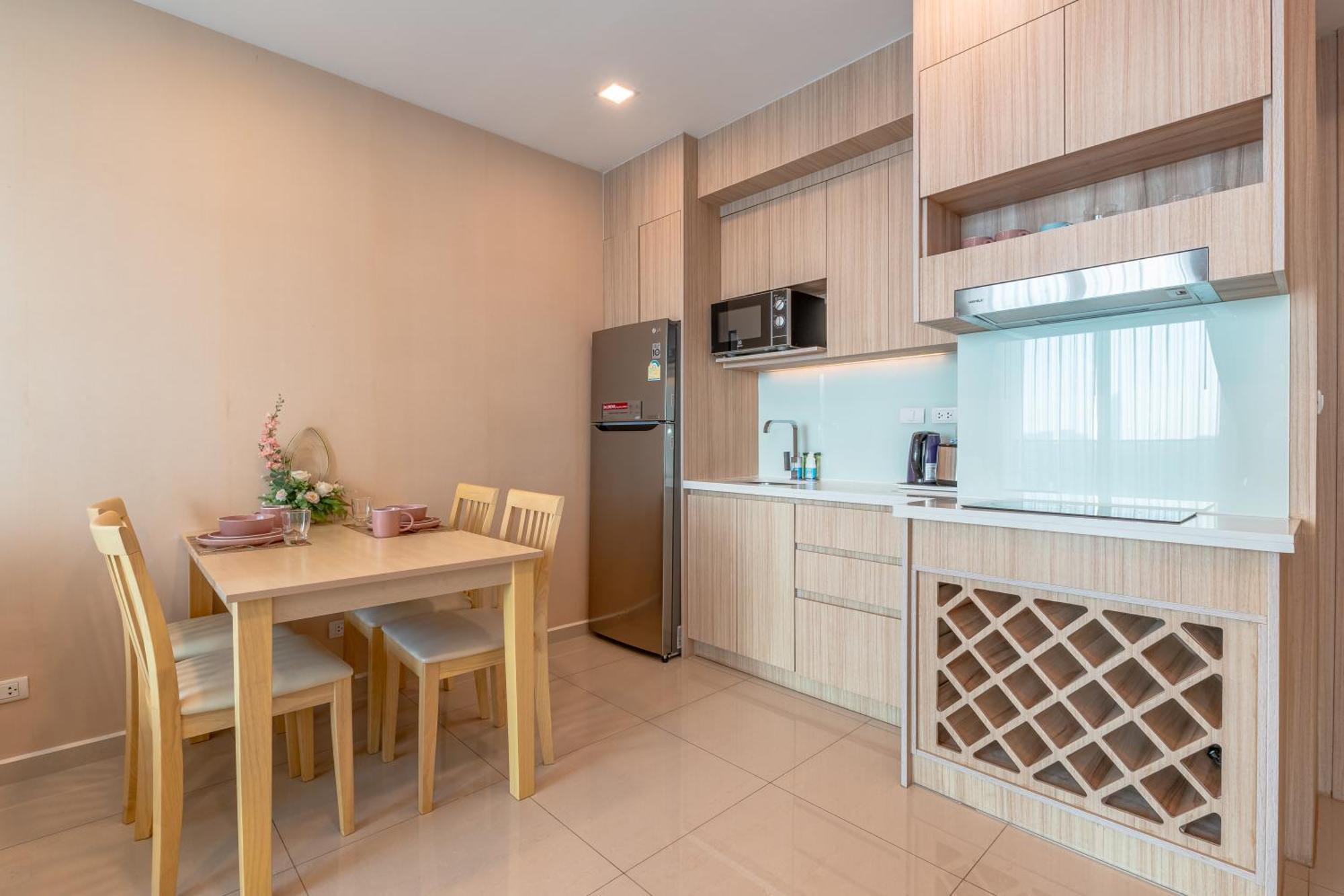 City Garden Tower By Pattaya Holiday Exterior photo